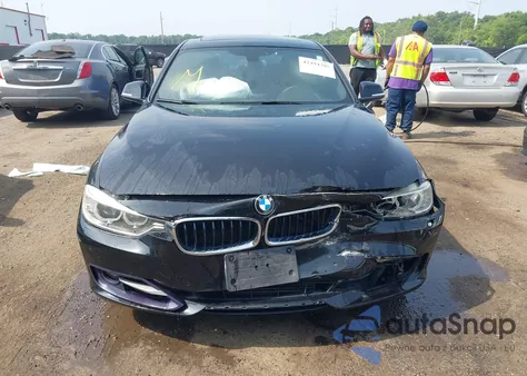 2015 BMW 328I xDrive из США, поврежденный, VIN WBA3B3C53FF548061